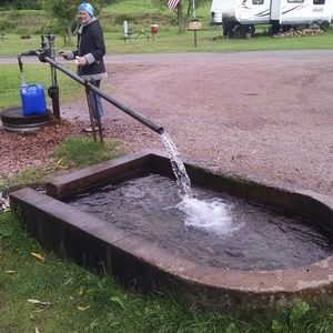 Meet your Posher, Mary jo